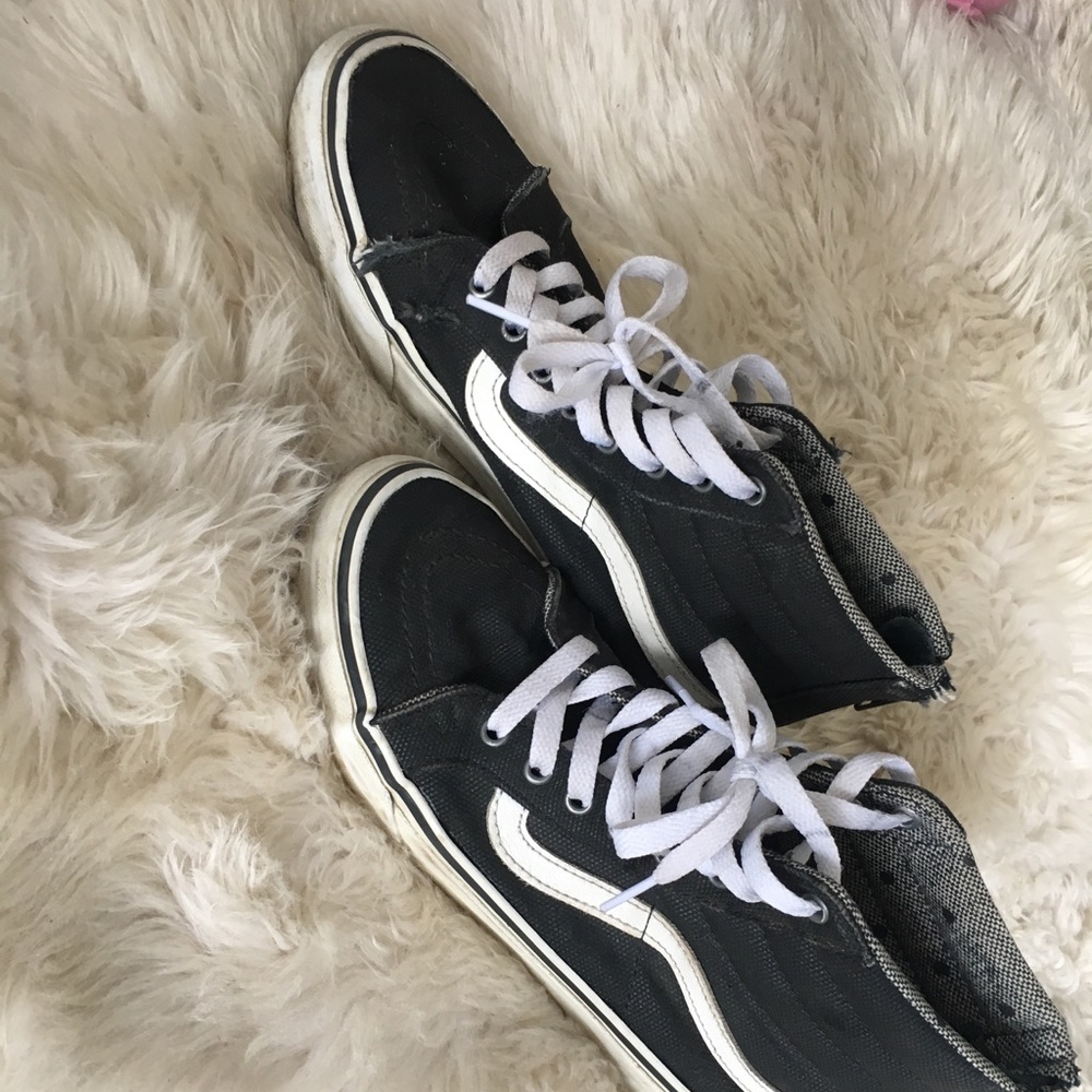 High top zip up vans
